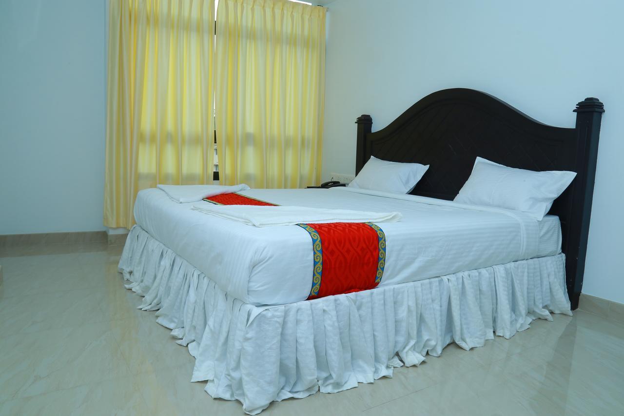 Hôtel Aarya Bhavan Residency à Malappuram Extérieur photo